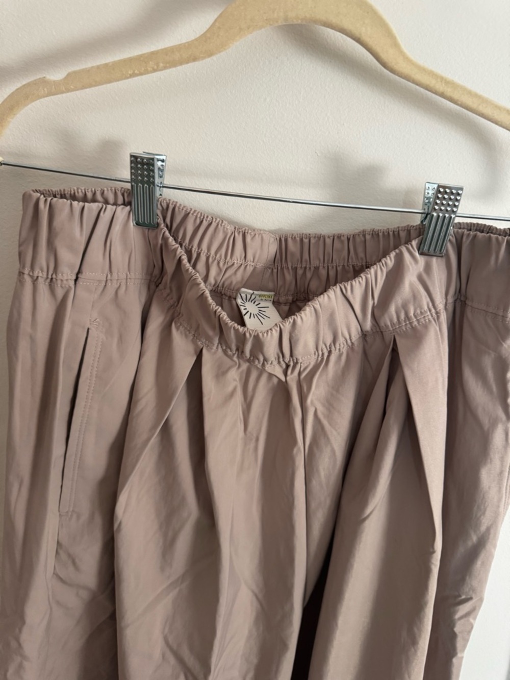 OFFLINE By Aerie Nice Moves Balloon Pant in Pebble - Picture 8 of 8
